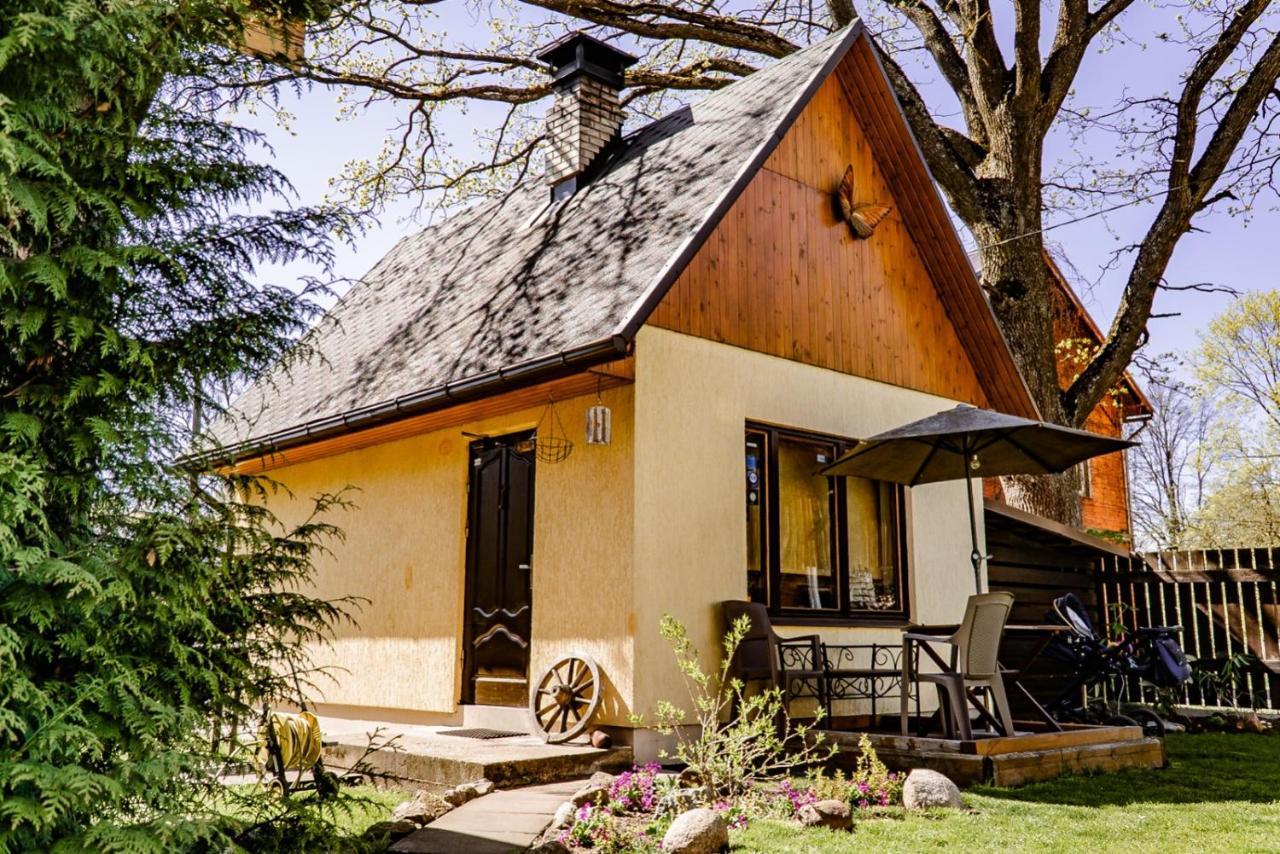Guest House Sampetera Maja Riga Eksteriør bilde